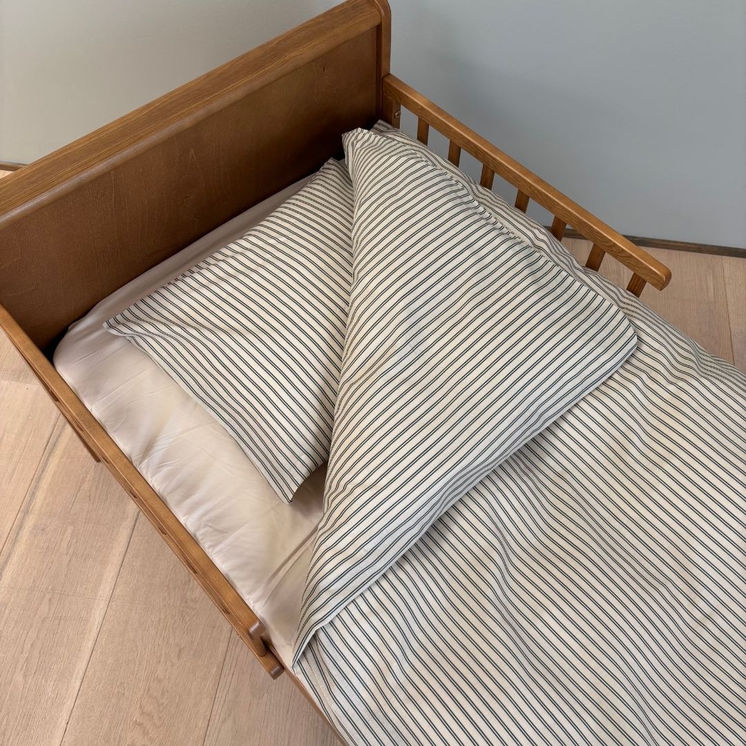 Junior sengesæt - 100x140, 40x45 cm - Green Double Stripe